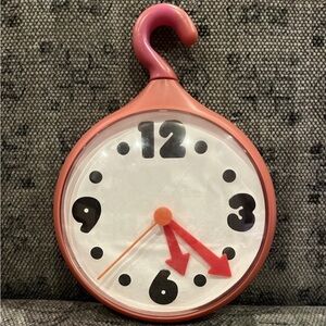 Vintage IKEA Fejig Pop Art Clock/spage Age Wall Clock Pink 2005 Scandanavian